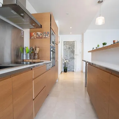 Les Aliscamps By Interhome