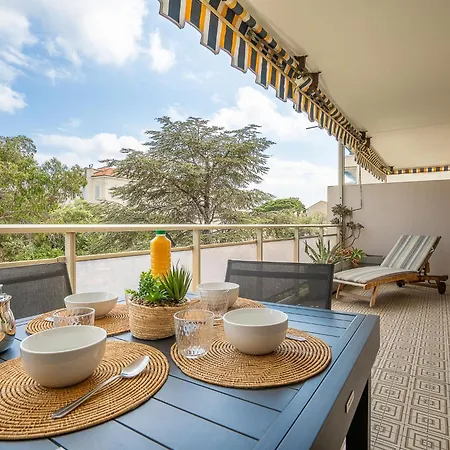 Les Aliscamps By Interhome Apartmán Cannes