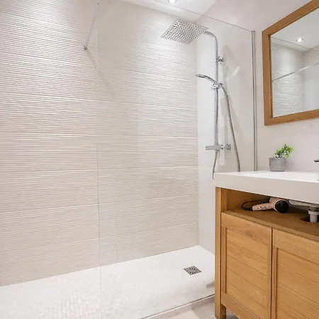 Les Aliscamps By Interhome Apartmán