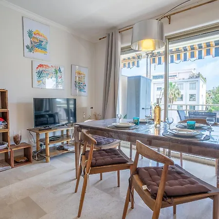 Les Aliscamps By Interhome