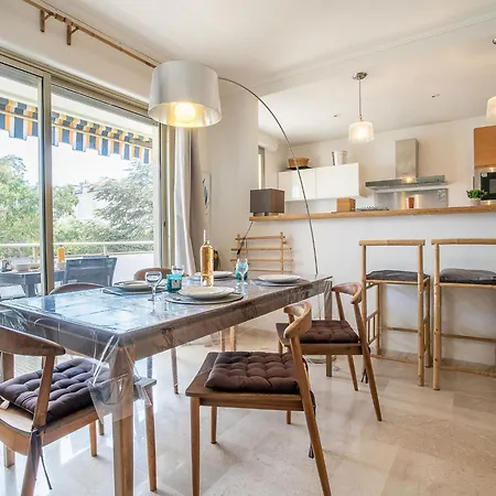 Appartement Les Aliscamps By Interhome Cannes