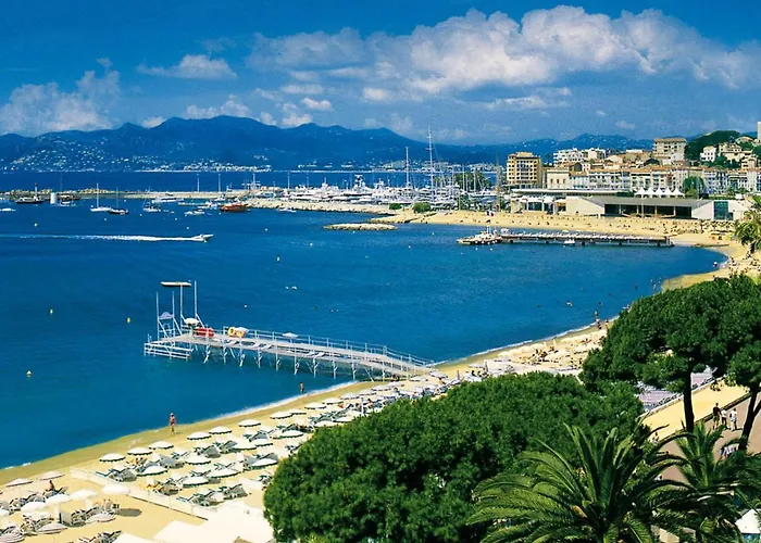 Les Aliscamps By Interhome Apartman *