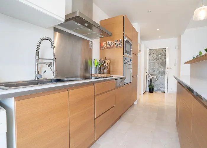 Les Aliscamps By Interhome Apartman