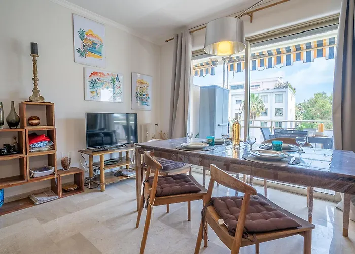 Les Aliscamps By Interhome